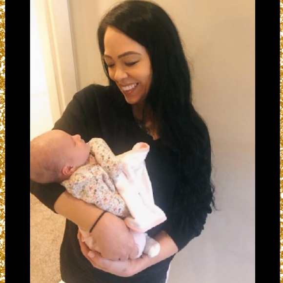 Meet Your Posher, Michele ☪️☪️☪️ - Picture 6 of 16